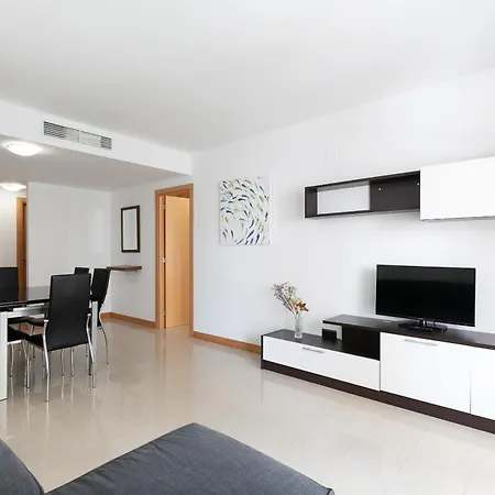 Uhc Sol I Mar Family Complex